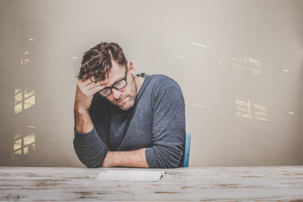 フリーランスが税理士に依頼するデメリット