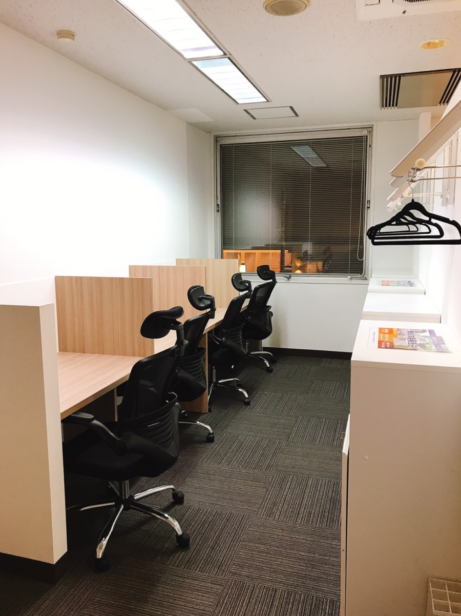 静岡シェアオフィスの席・部屋の写真2